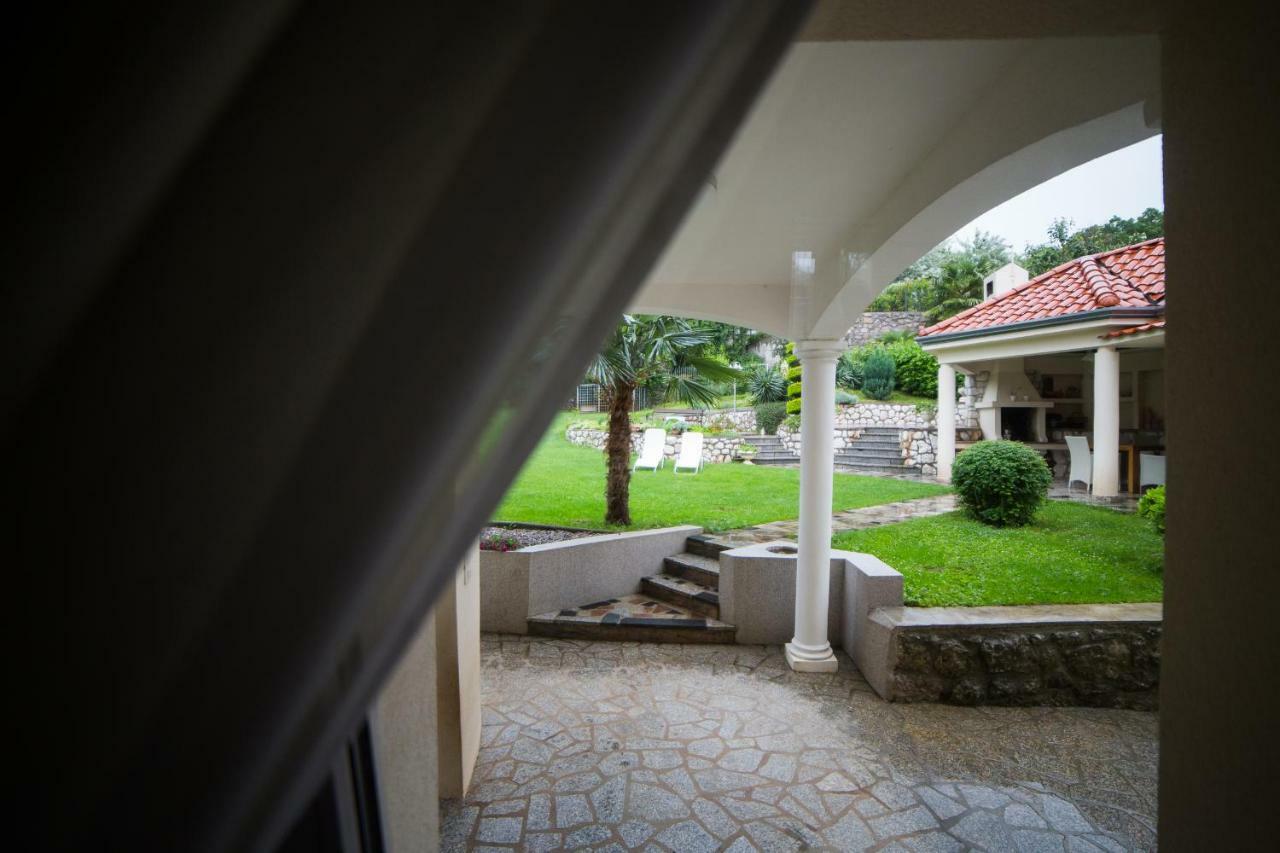 Apartament Majda *